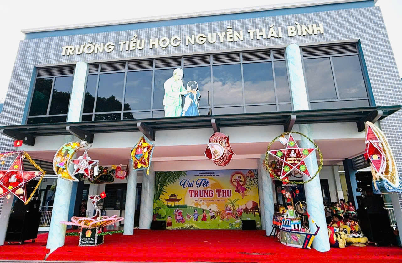 VUI TẾT TRUNG THU NĂM HỌC 2025-2026